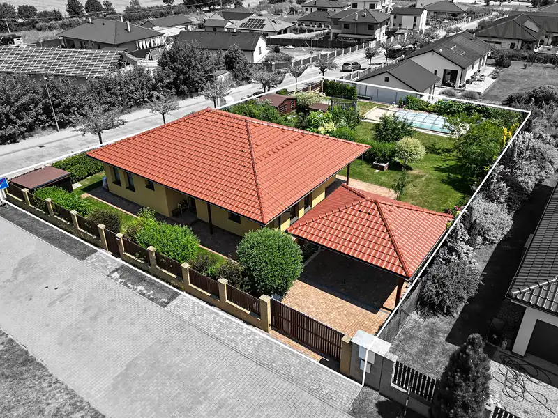 Prodej rodinného domu 125 m², pozemek 1211 m², Benešov – náhled fotky 1
