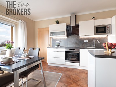 Prodej domu, 172 m² (3 z 30)