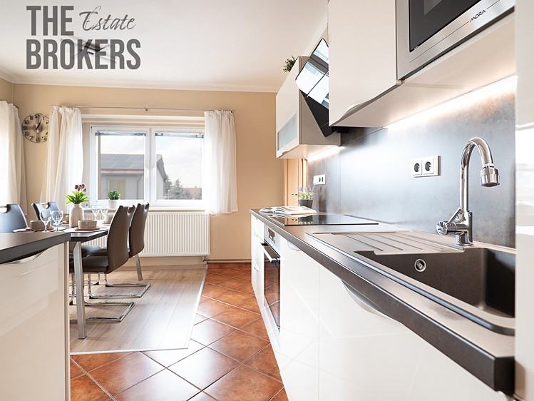Prodej domu, 172 m² (6 z 30)