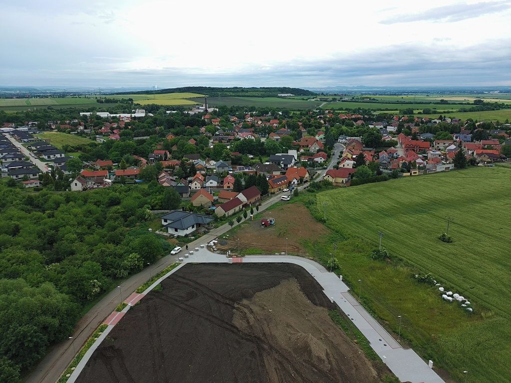 Prodej stavebního pozemku 600 m² – fotografie 4