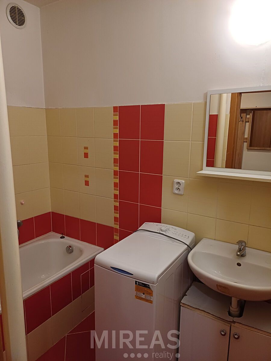 Pronájem bytu 2+kk 54 m² – fotografie 5