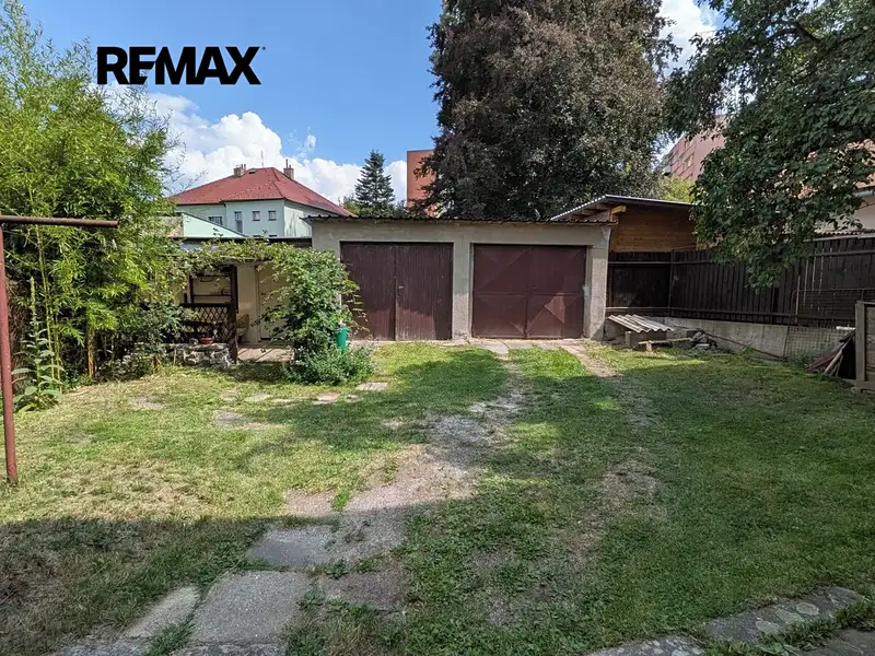 Prodej rodinného domu 239 m², pozemek 342 m², Humpolec – náhled fotky 2