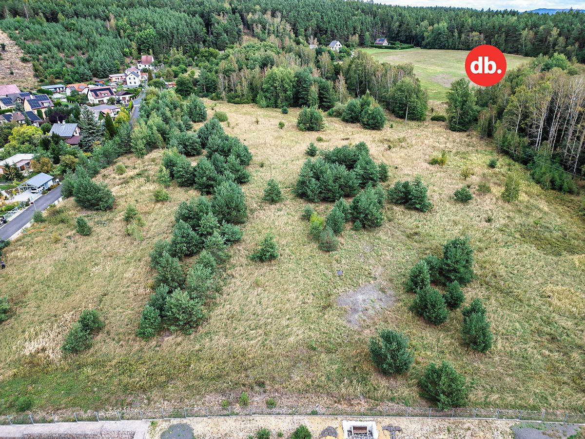 Prodej stavebního pozemku 3739 m² – fotografie 5