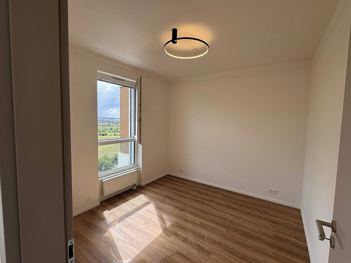 Pronájem bytu 2+kk 34 m² – fotografie 4