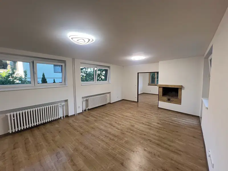 Pronájem bytu 2+kk 63 m², Stochov – náhled fotky 2