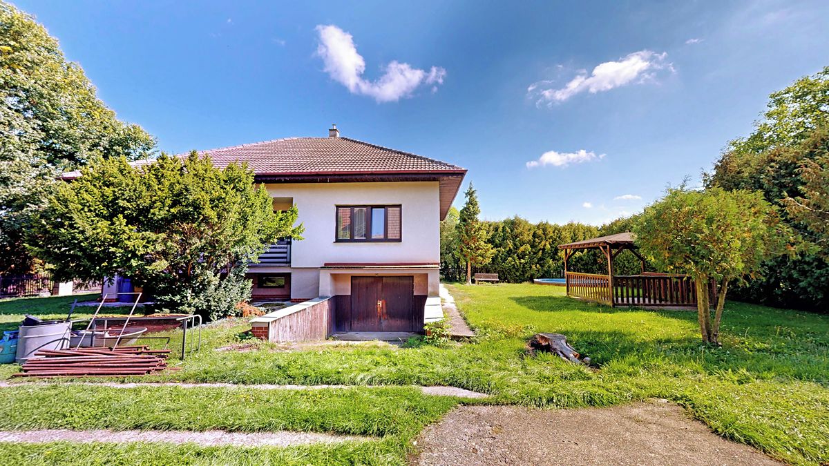 Prodej rodinného domu 108 m², pozemek 1550 m² – fotografie 4