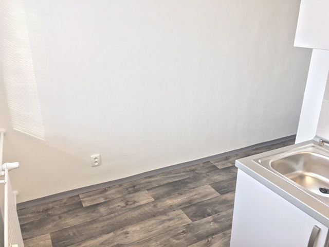 Pronájem bytu 1+1 38 m² – fotografie 2