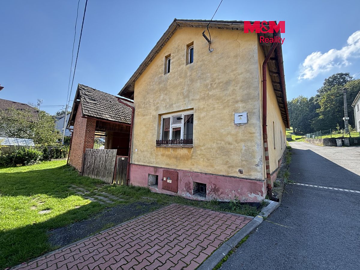 Prodej rodinného domu 117 m², pozemek 733 m²