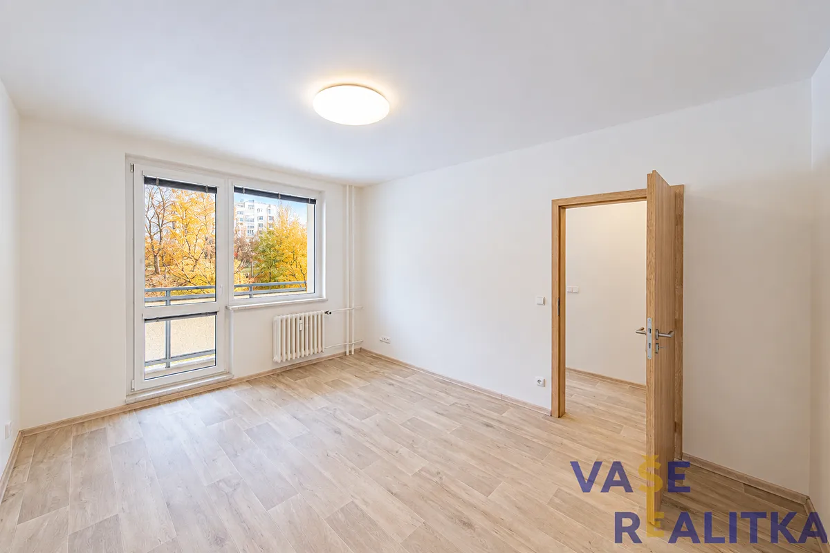 Pronájem bytu 1+1 37 m²