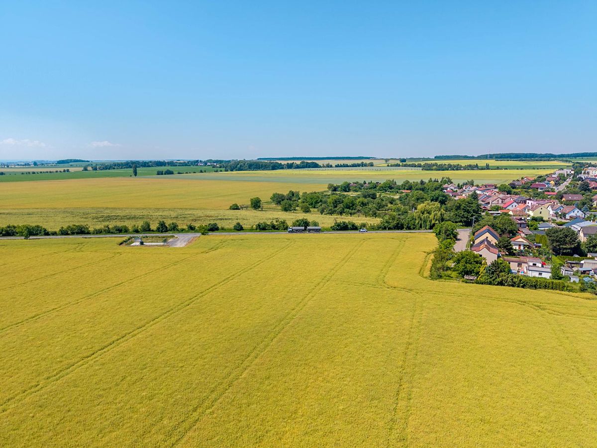 Prodej stavebního pozemku 14692 m²