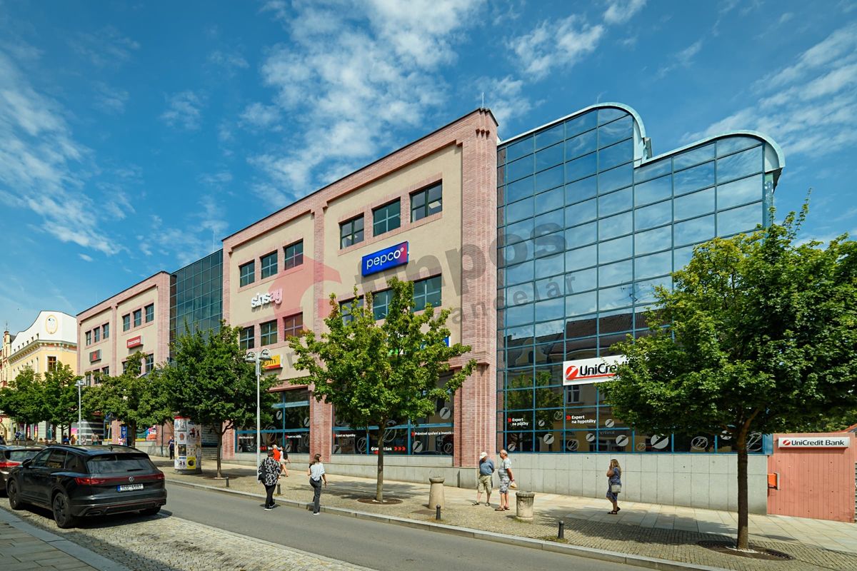 Pronájem obchodního prostoru 44 m² – fotografie 3