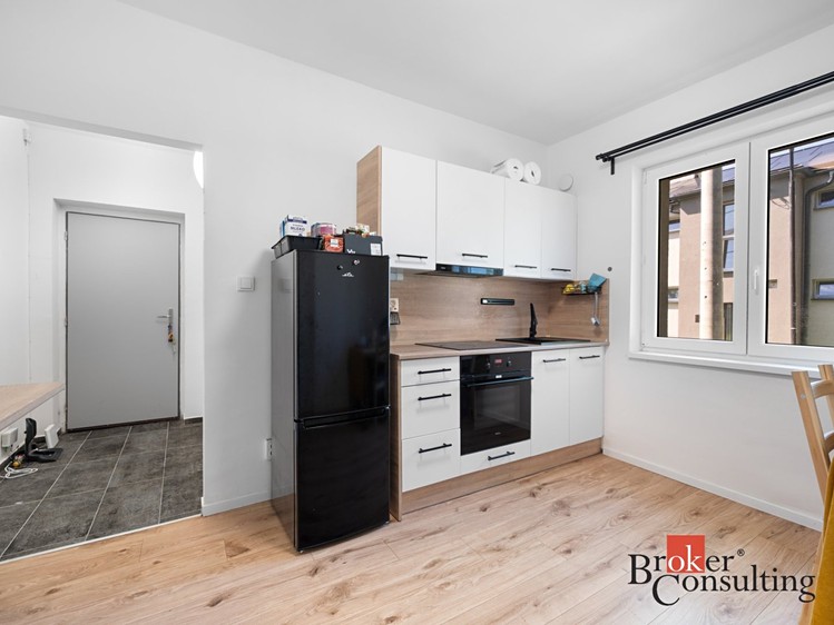 Wohnung 1+1 zum Kauf, 37 m² (2 von 16)