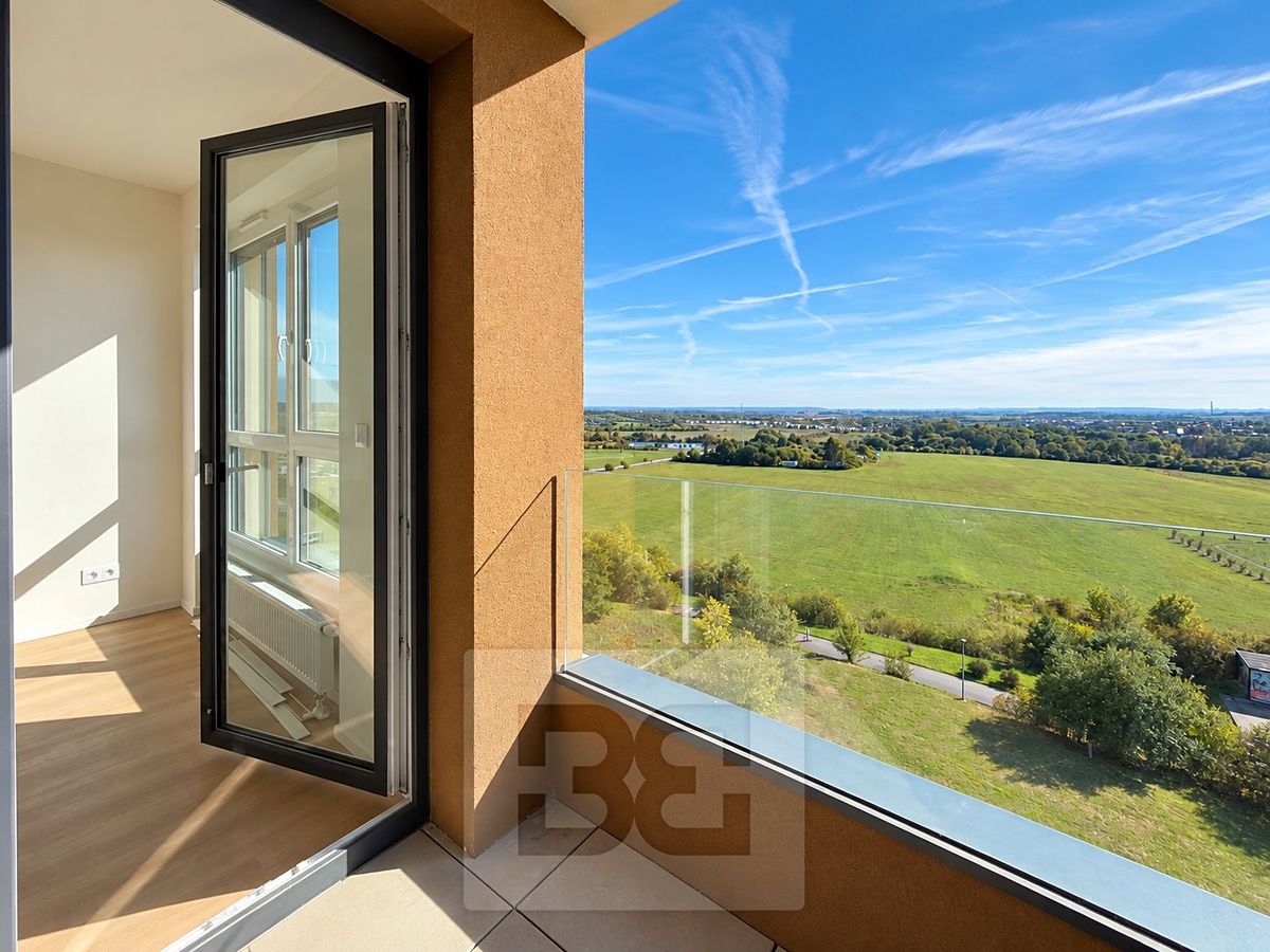 Pronájem bytu 2+kk 39 m² – fotografie 4