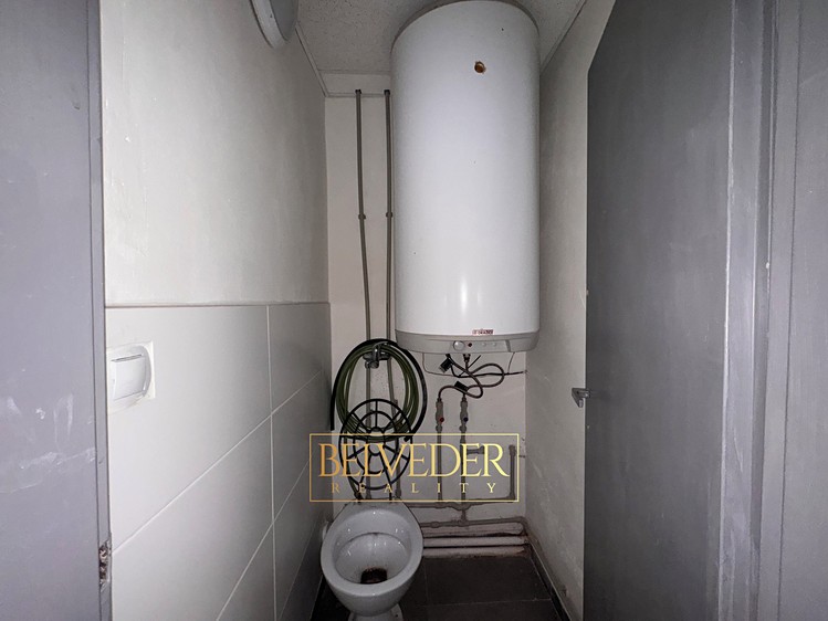 Комерційне приміщення в оренду, 150 м² (17 з 17)