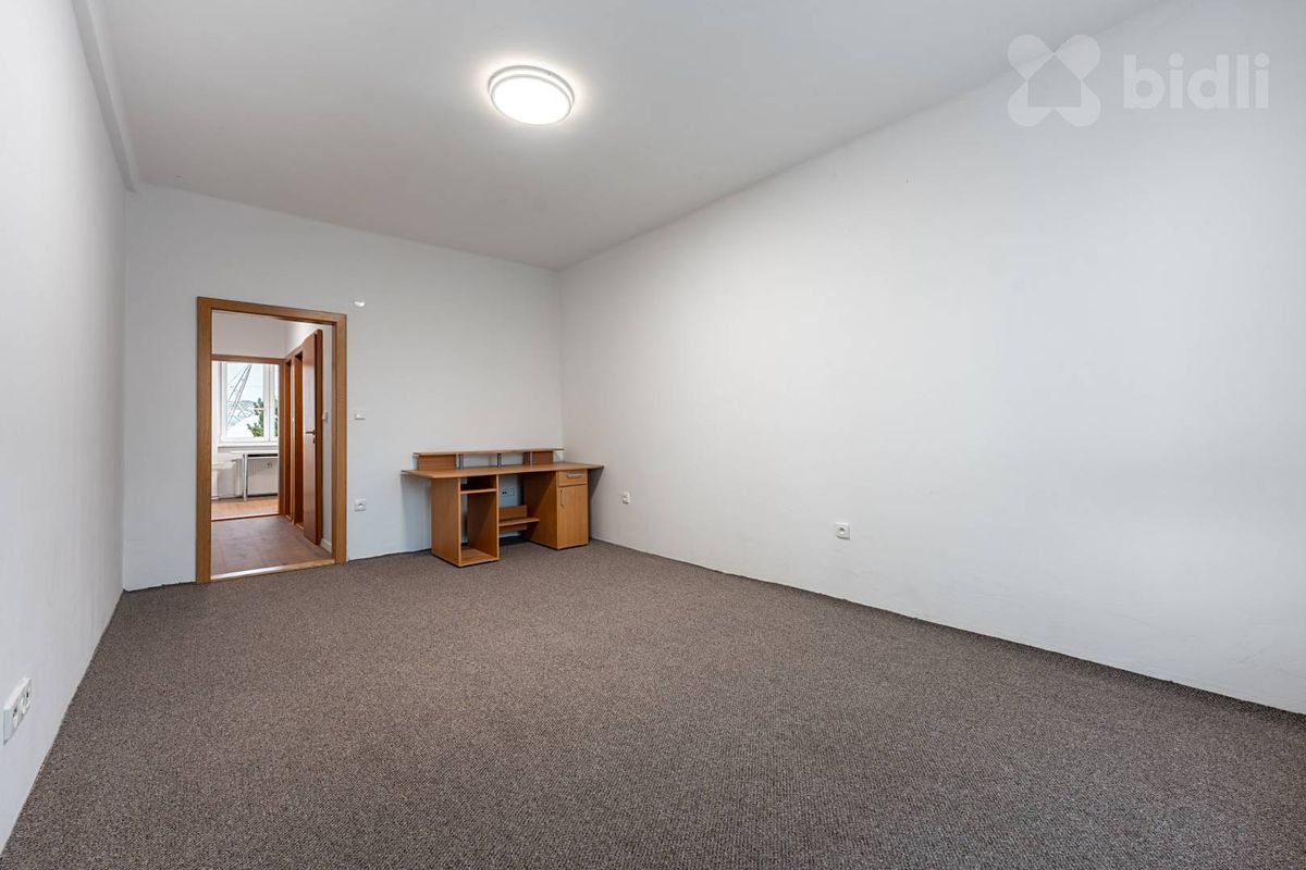 Pronájem bytu 2+1 56 m² – fotografie 4