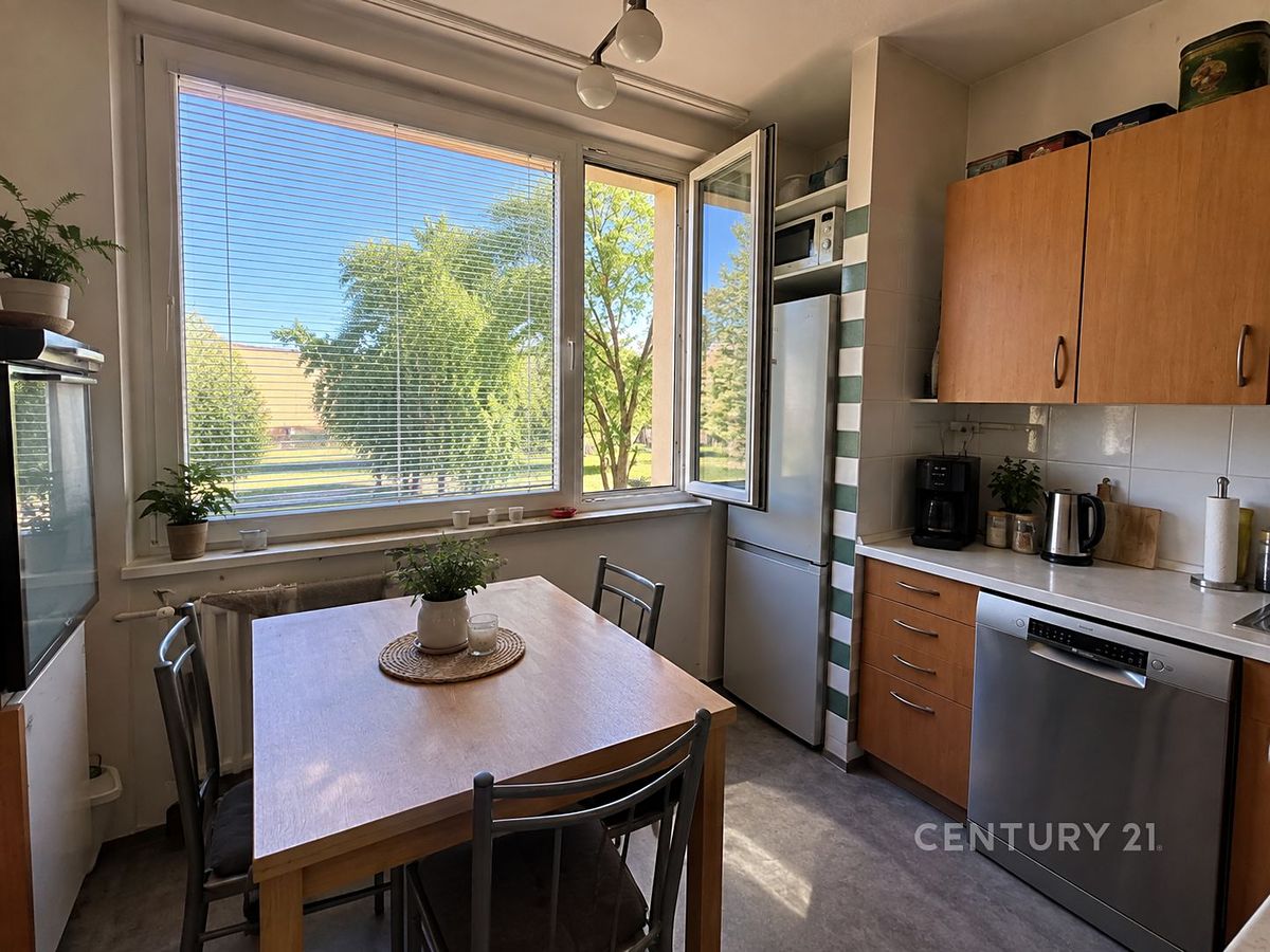 Prodej bytu 3+1 77 m² – fotografie 3