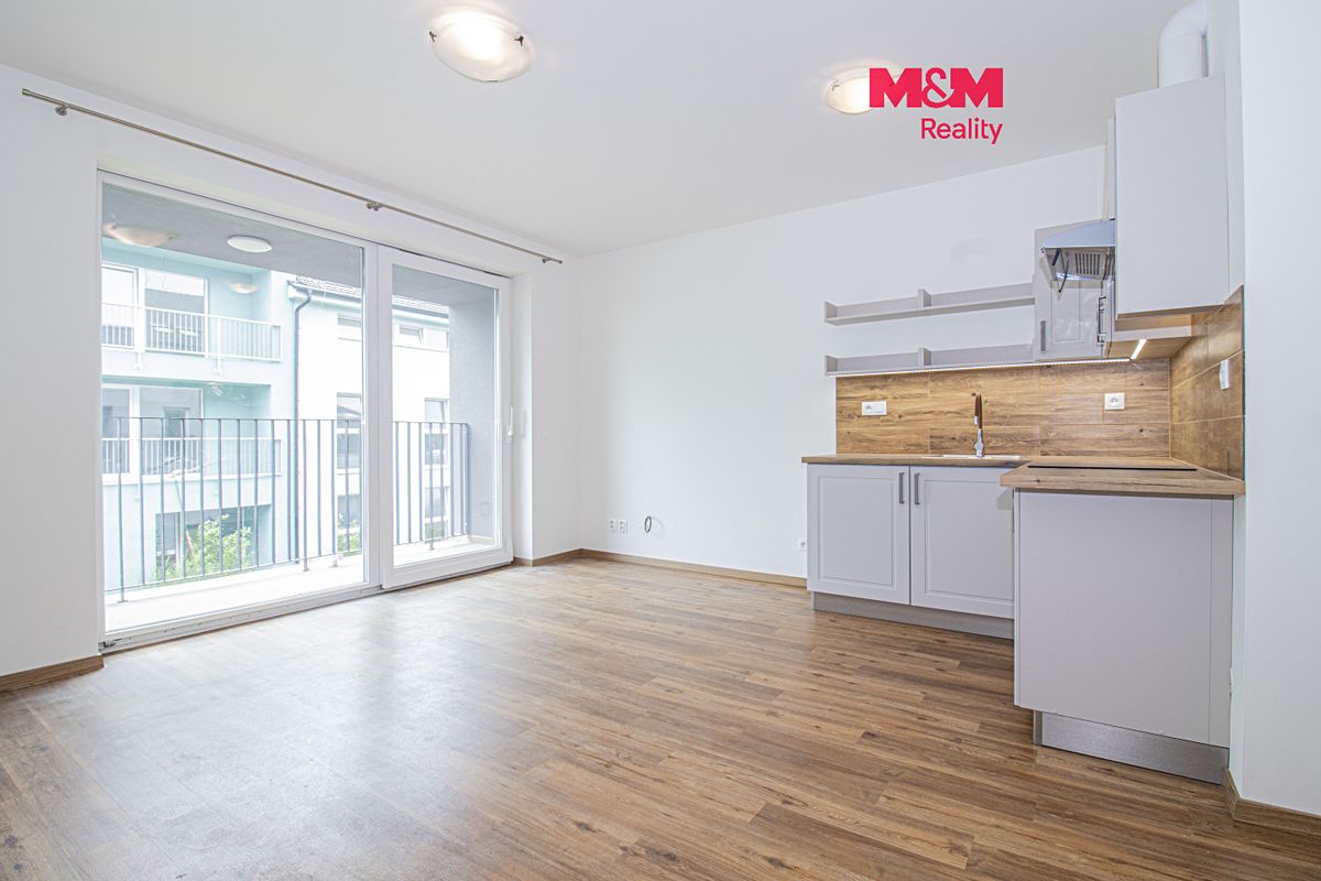 Pronájem bytu 1+kk 27 m²
