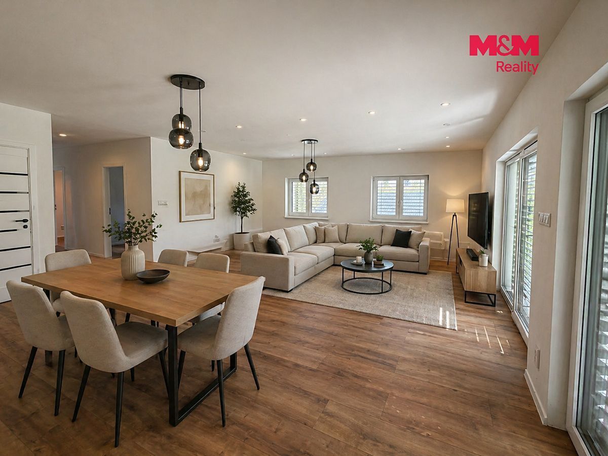 Prodej rodinného domu 105 m², pozemek 764 m² – fotografie 3