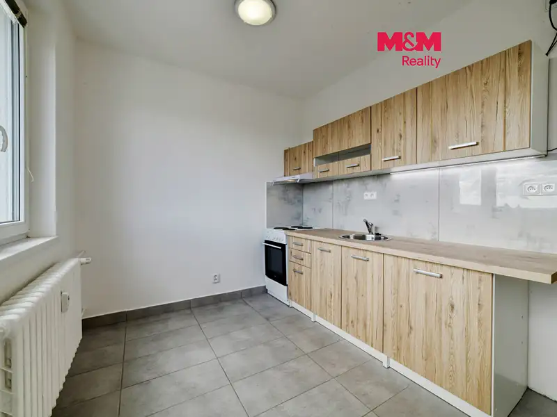 Pronájem bytu 1+1 39 m², Cheb – náhled fotky 1