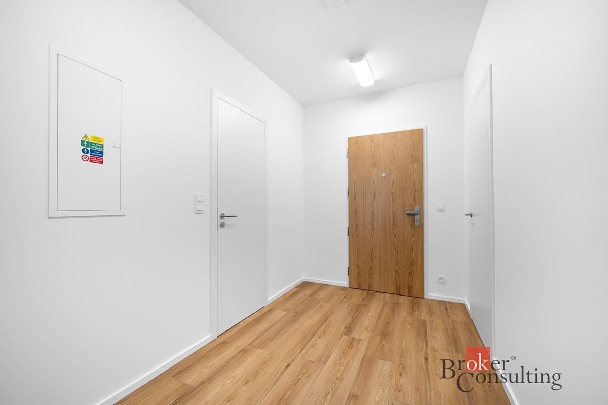 Pronájem bytu 2+kk 54 m² – fotografie 5