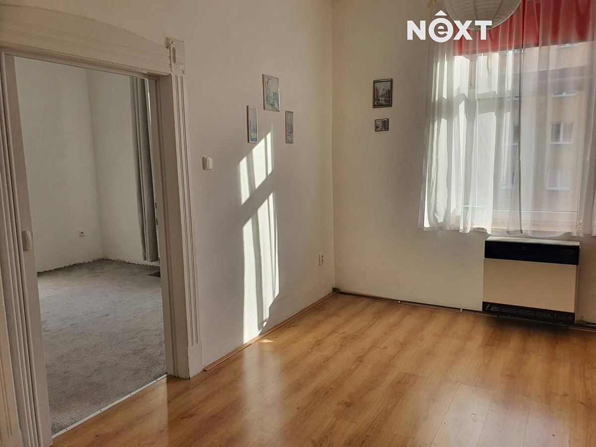 Pronájem bytu 2+kk 40 m² – fotografie 3