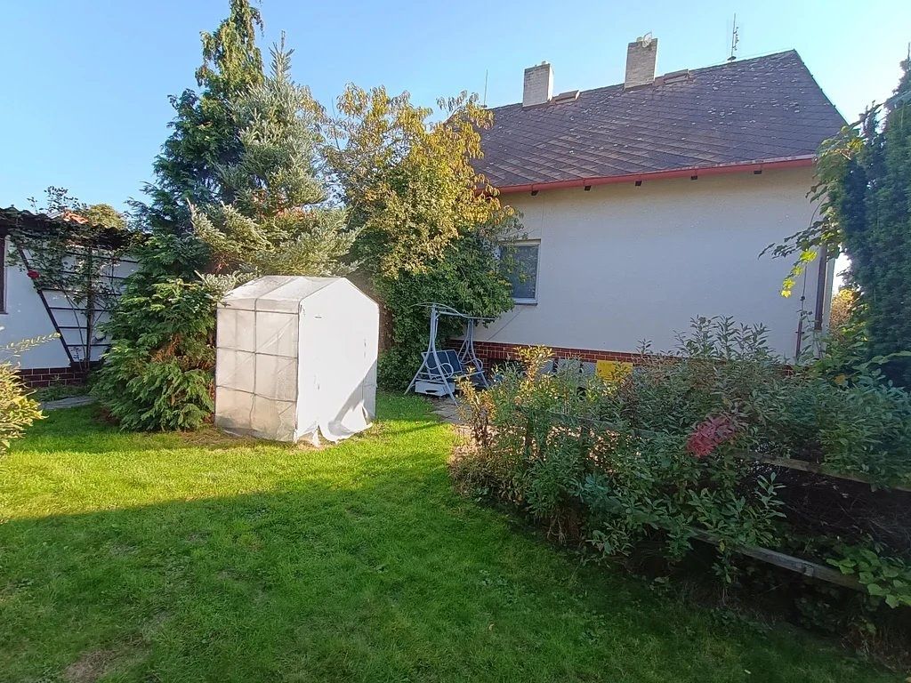 Prodej rodinného domu 230 m², pozemek 815 m² – fotografie 4