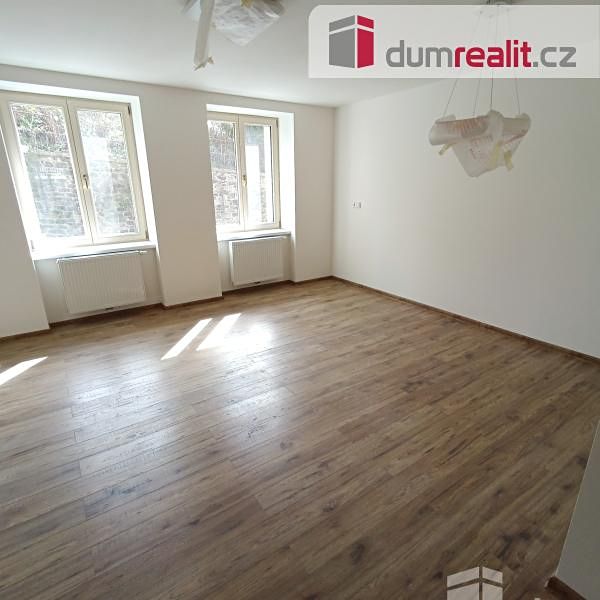 Pronájem bytu 2+kk 65 m² – fotografie 2