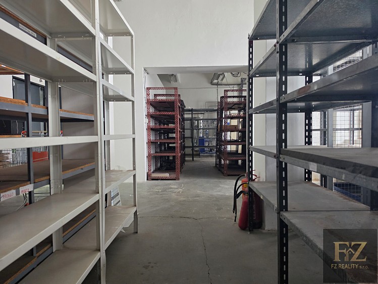 Gewerbefläche zur Miete, 996 m² (28 von 40)