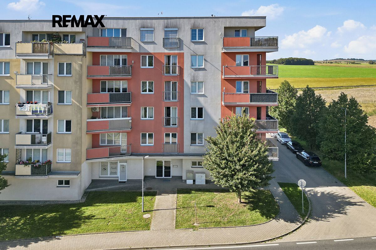 Pronájem bytu 1+kk 30 m²