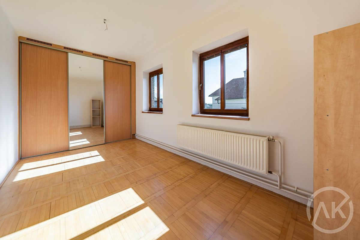 Pronájem bytu 3+1 102 m² – fotografie 2