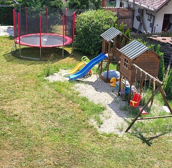 Квартира 3+kk в оренду, 70 м² (13 з 15)