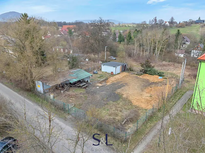Prodej stavebního pozemku 1026 m², Dubá – náhled fotky 2