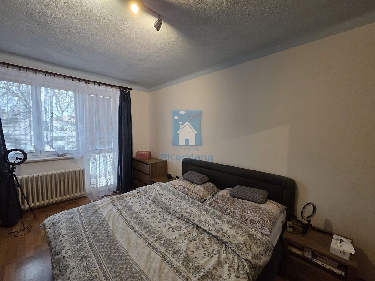 Pronájem bytu 3+1 80 m² – fotografie 3