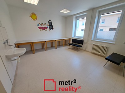 Pronájem komerčního prostoru, 50 m² (2 z 14)