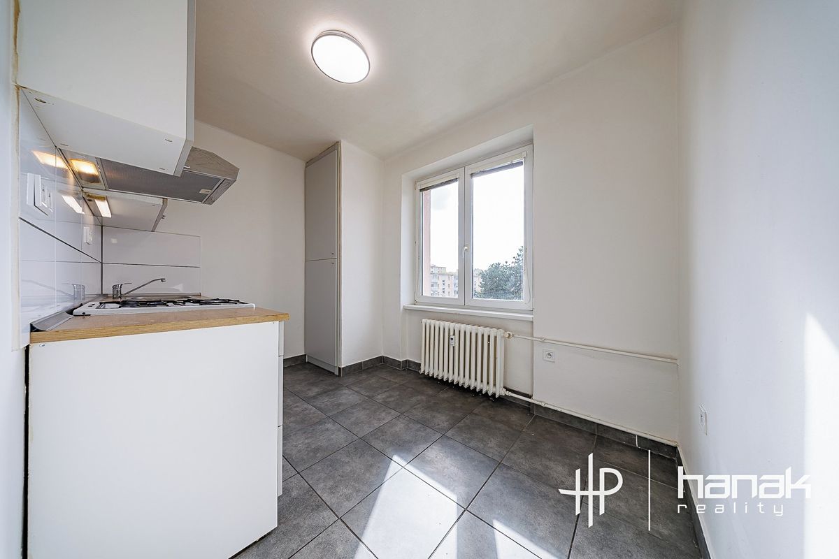 Pronájem bytu 1+1 34 m² – fotografie 2