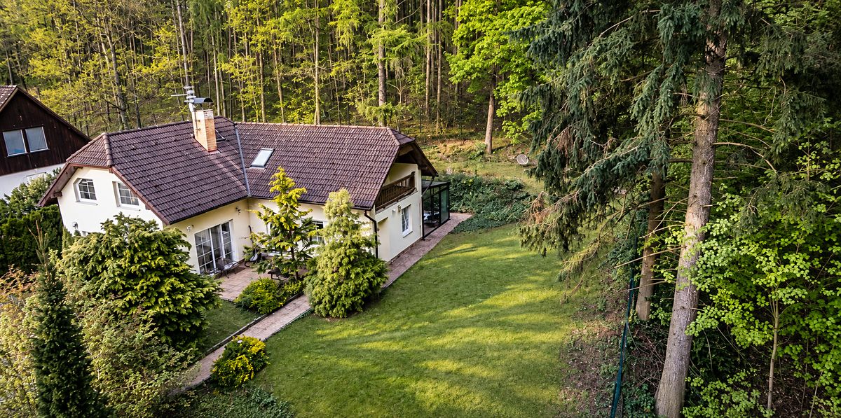 Prodej vily 163 m², pozemek 841 m² – fotografie 2