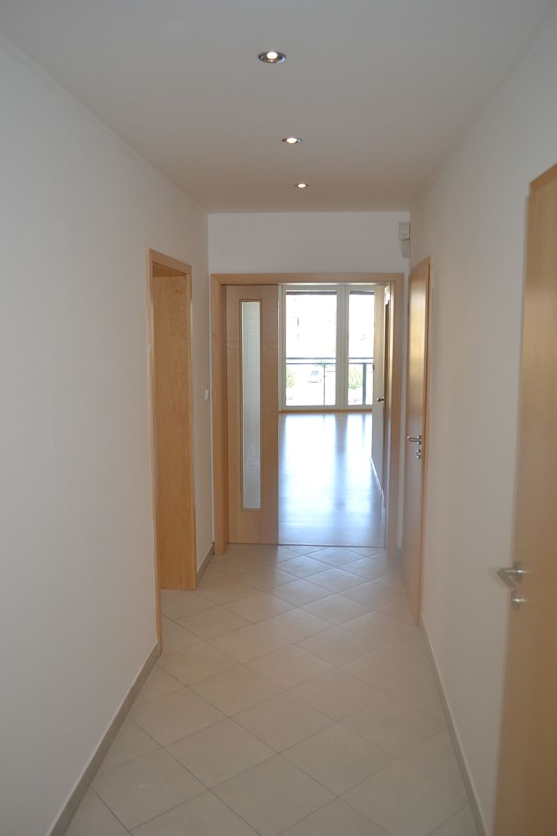 Pronájem bytu 5+kk 140 m² – fotografie 3