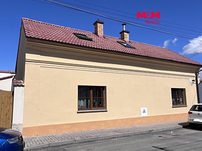 Prodej rodinného domu 150 m², pozemek 196 m²