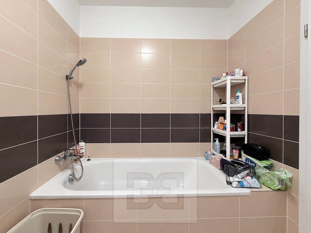 Pronájem bytu 1+kk 35 m² – fotografie 5