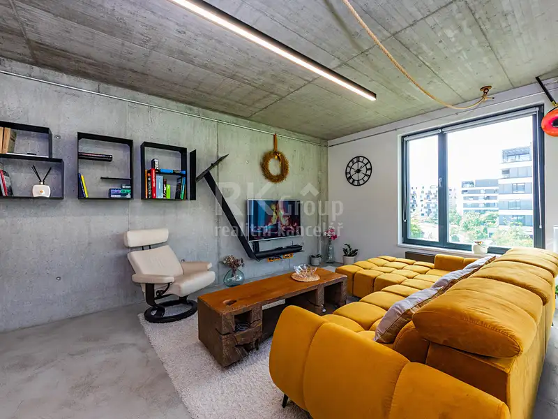 Pronájem bytu 3+kk 81 m², Praha – náhled fotky 2
