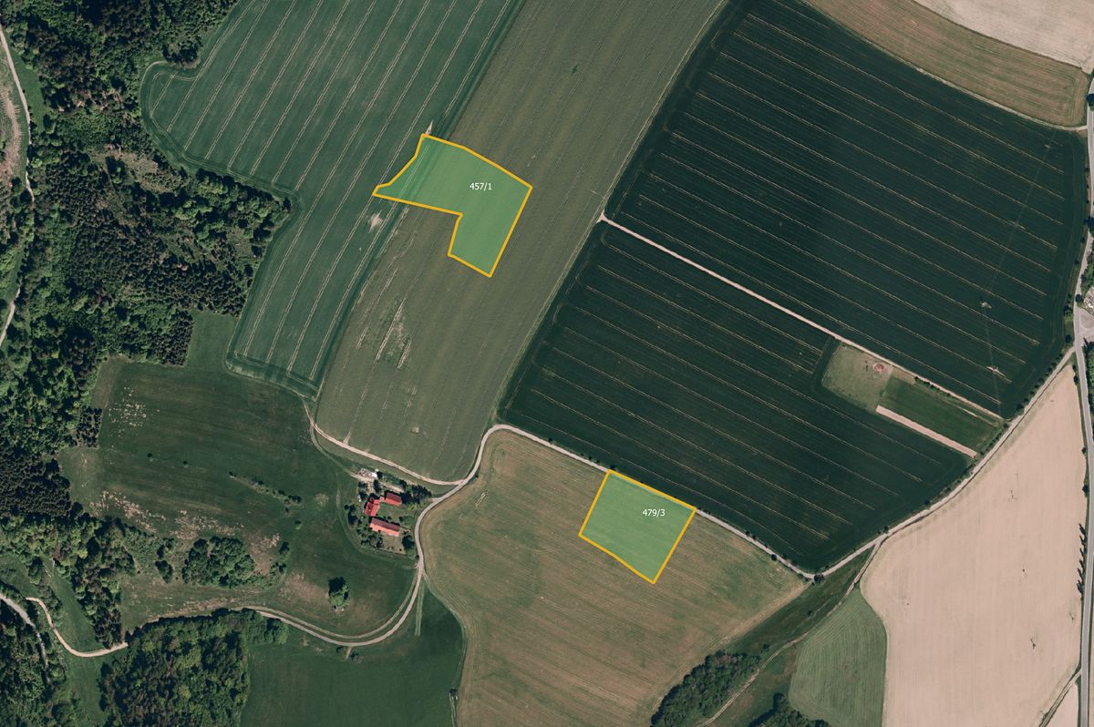 Prodej pole 33918 m²