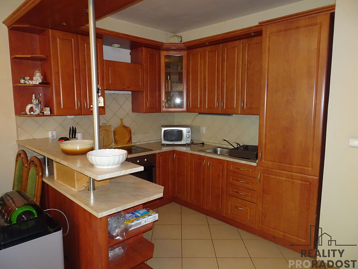 Pronájem bytu 2+kk 63 m² – fotografie 2