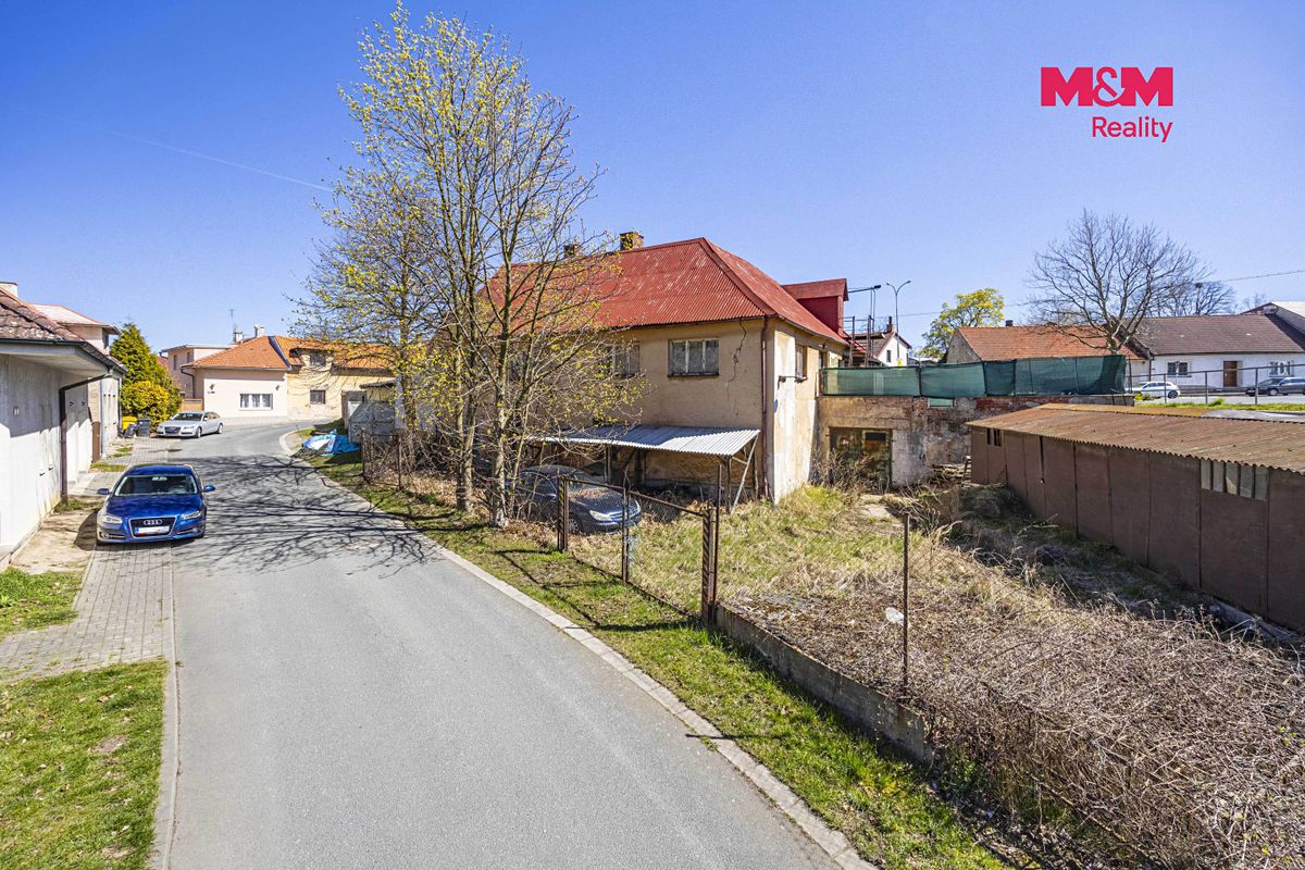 Prodej rodinného domu 450 m², pozemek 617 m² – fotografie 5