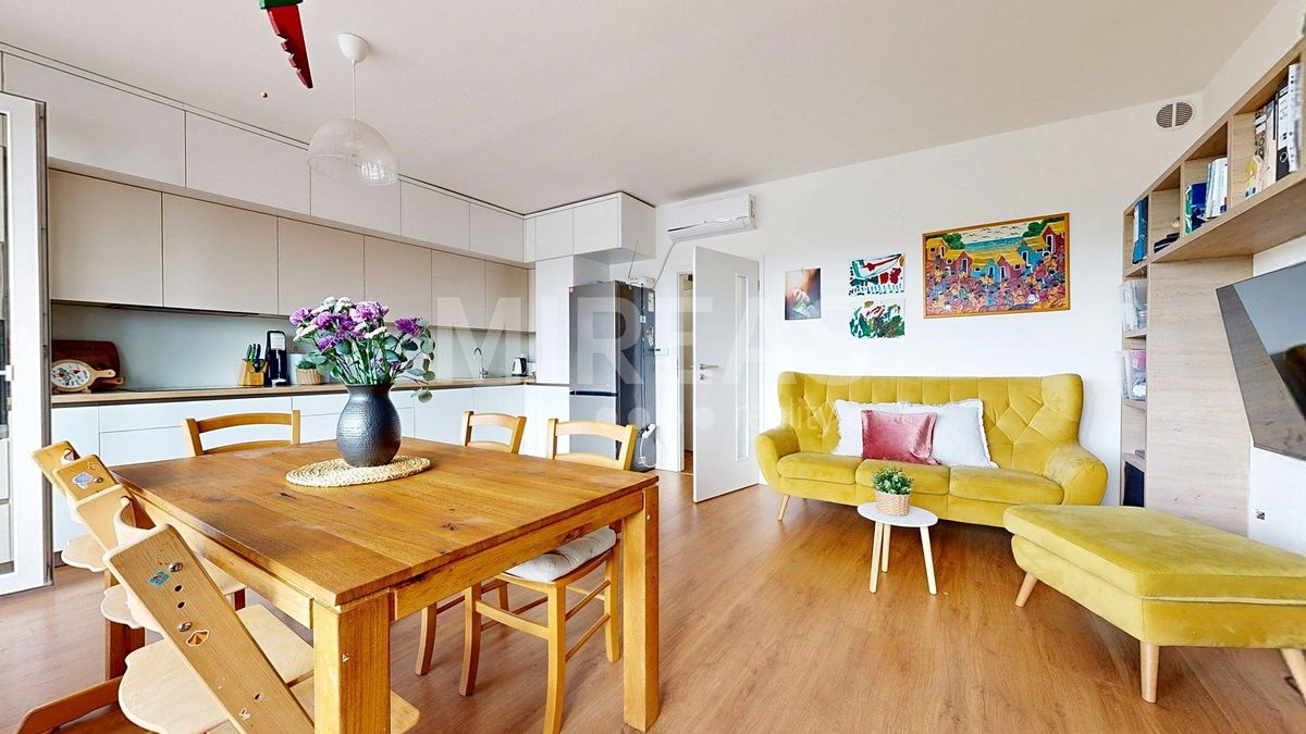 Prodej bytu 3+kk 111 m² – fotografie 3