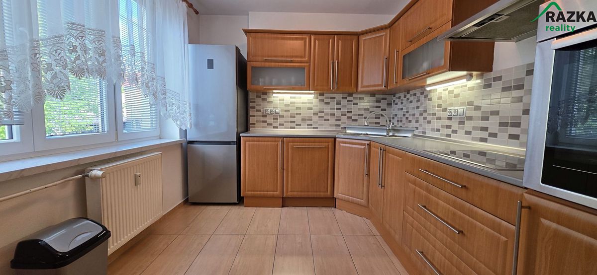 Pronájem bytu 3+1 80 m² – fotografie 2
