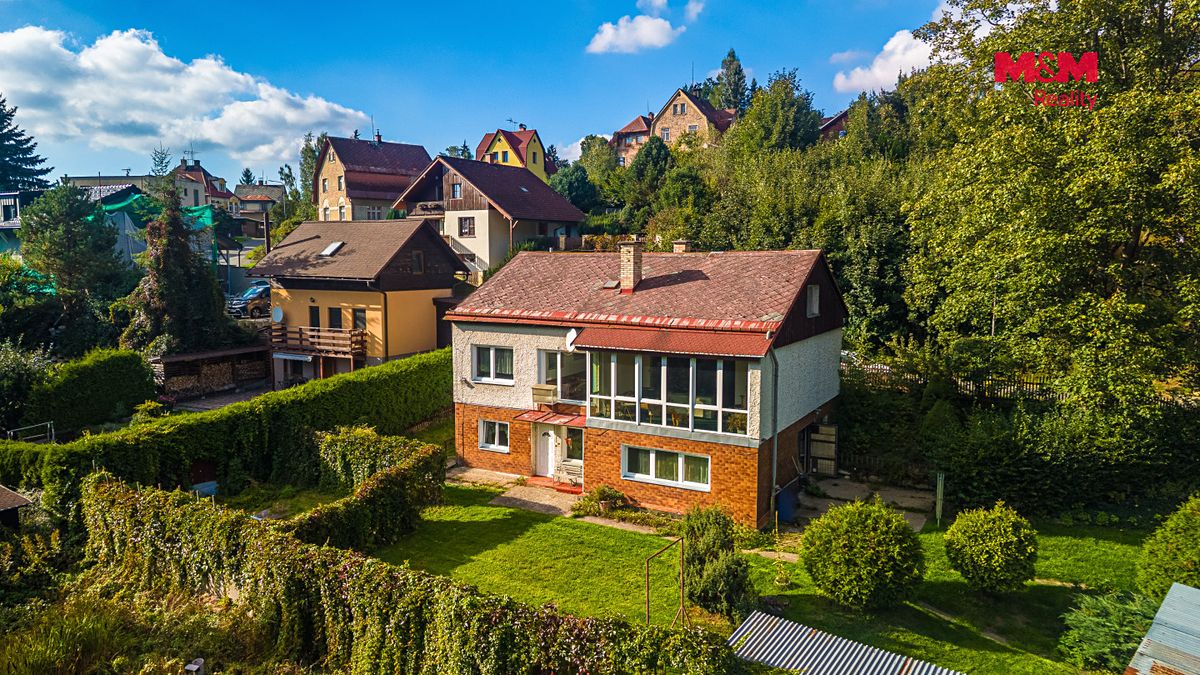 Prodej rodinného domu 180 m², pozemek 1660 m² – fotografie 5
