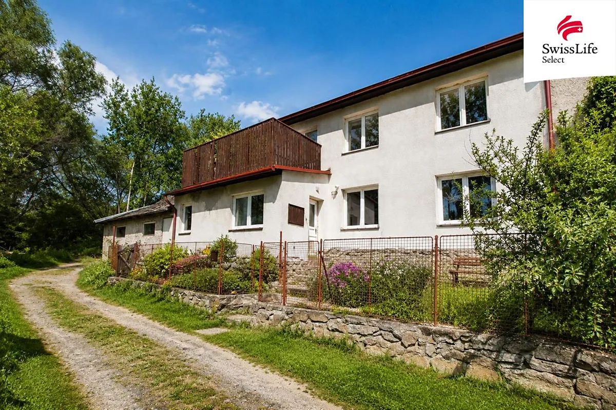 Prodej rodinného domu 140 m², pozemek 1424 m²