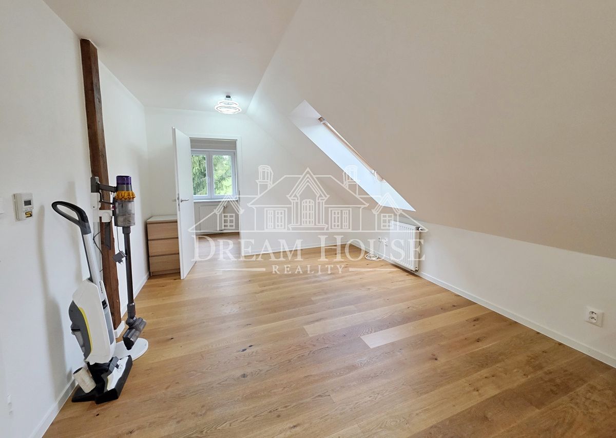 Prodej bytu 4+kk 84 m² – fotografie 3