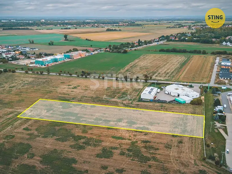 Prodej komerčního pozemku 6059 m², Mikulovice – náhled fotky 2