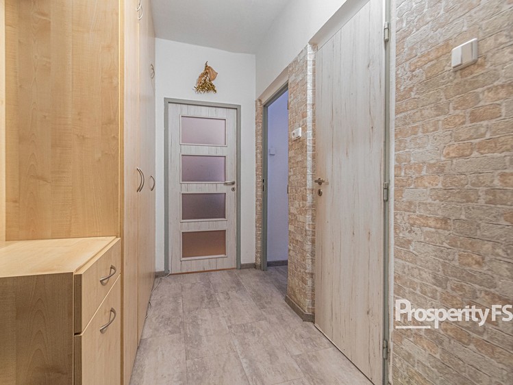 Квартира 3+1 на продаж, 74 м² (14 з 18)
